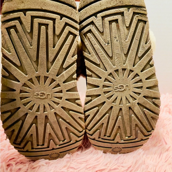 UGG DISQUETTE $165 SUEDE SHEARLING CHESTNUT CUFF PLATFORM SLIPPERS US 7 EUC - Picture 7 of 8